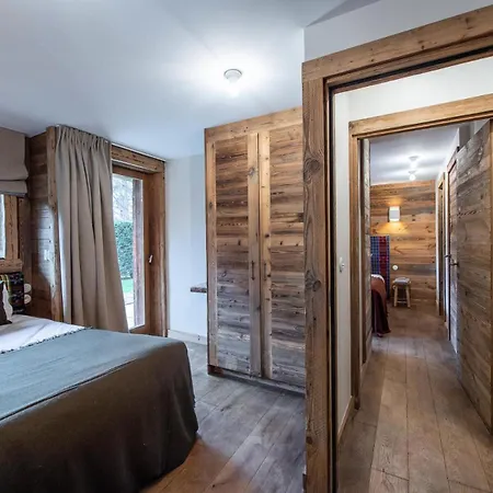 Callista - 4 Pieces Pour 6 Personnes 194 * Megeve